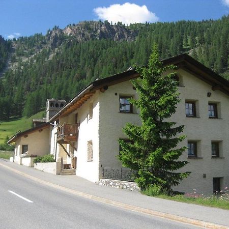 Ferienwohnung Jalet Tschierv Екстериор снимка