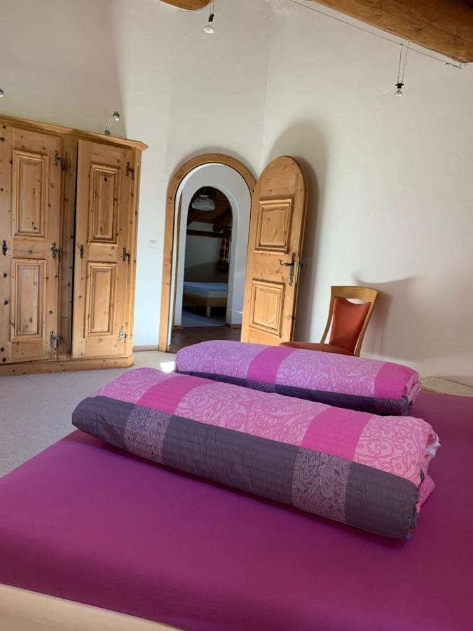 Ferienwohnung Jalet Tschierv Екстериор снимка