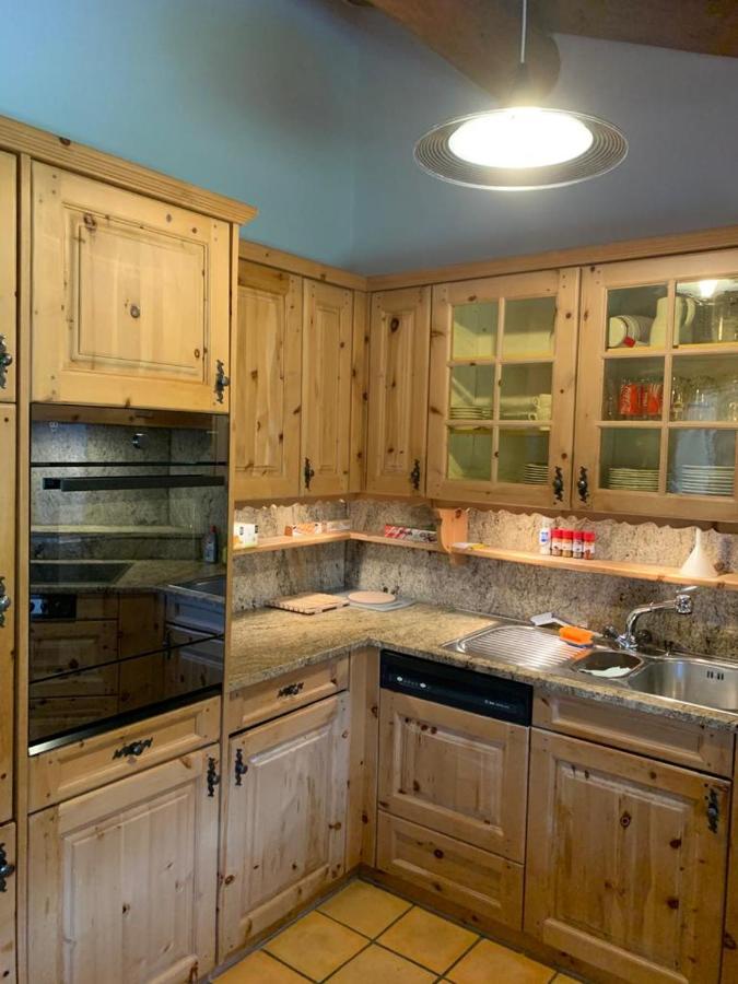 Ferienwohnung Jalet Tschierv Екстериор снимка