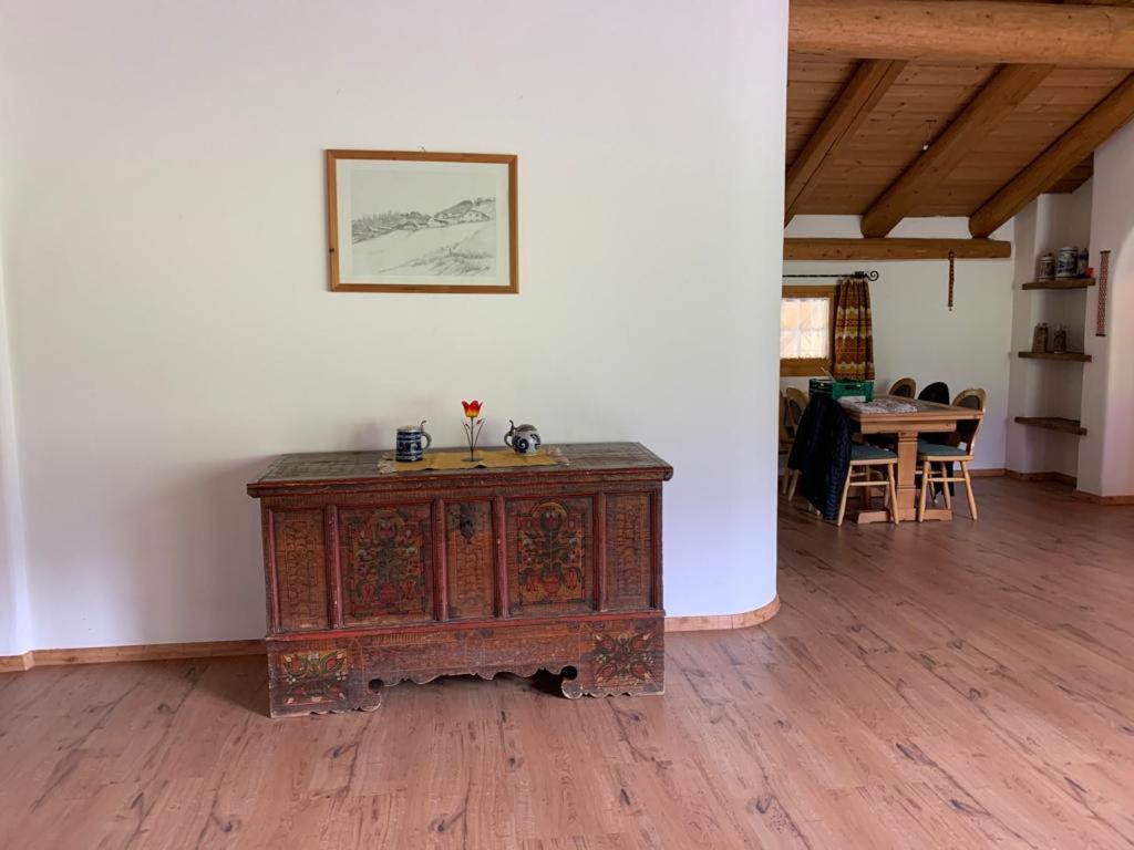 Ferienwohnung Jalet Tschierv Екстериор снимка